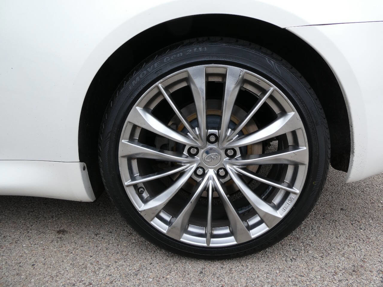 Used 2012 INFINITI G37 Sport w/ Premium Pkg image 32