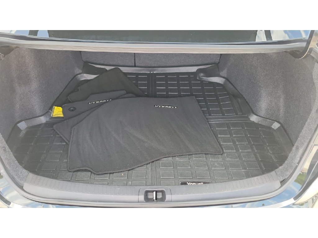 Certified 2026 Toyota Corolla LE FWD image 9