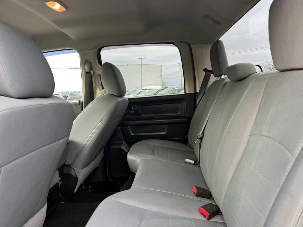 Used 2015 RAM 1500 Express image 11