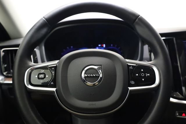 Used 2024 Volvo S60 B5 Plus image 17