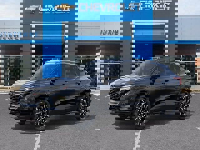 New 2026 Chevrolet Trax RS FWD image 2