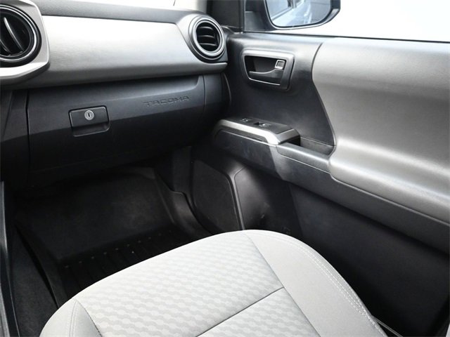 Used 2020 Toyota Tacoma SR5 image 23