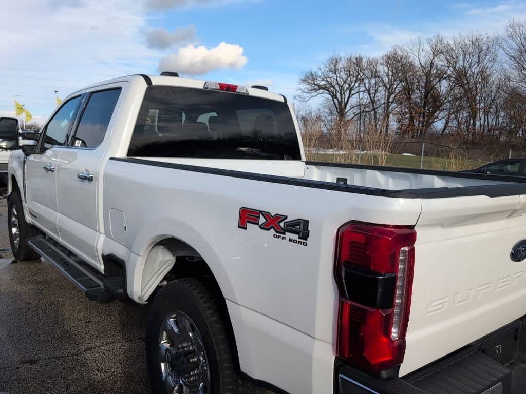 Used 2025 Ford F350 Lariat image 26