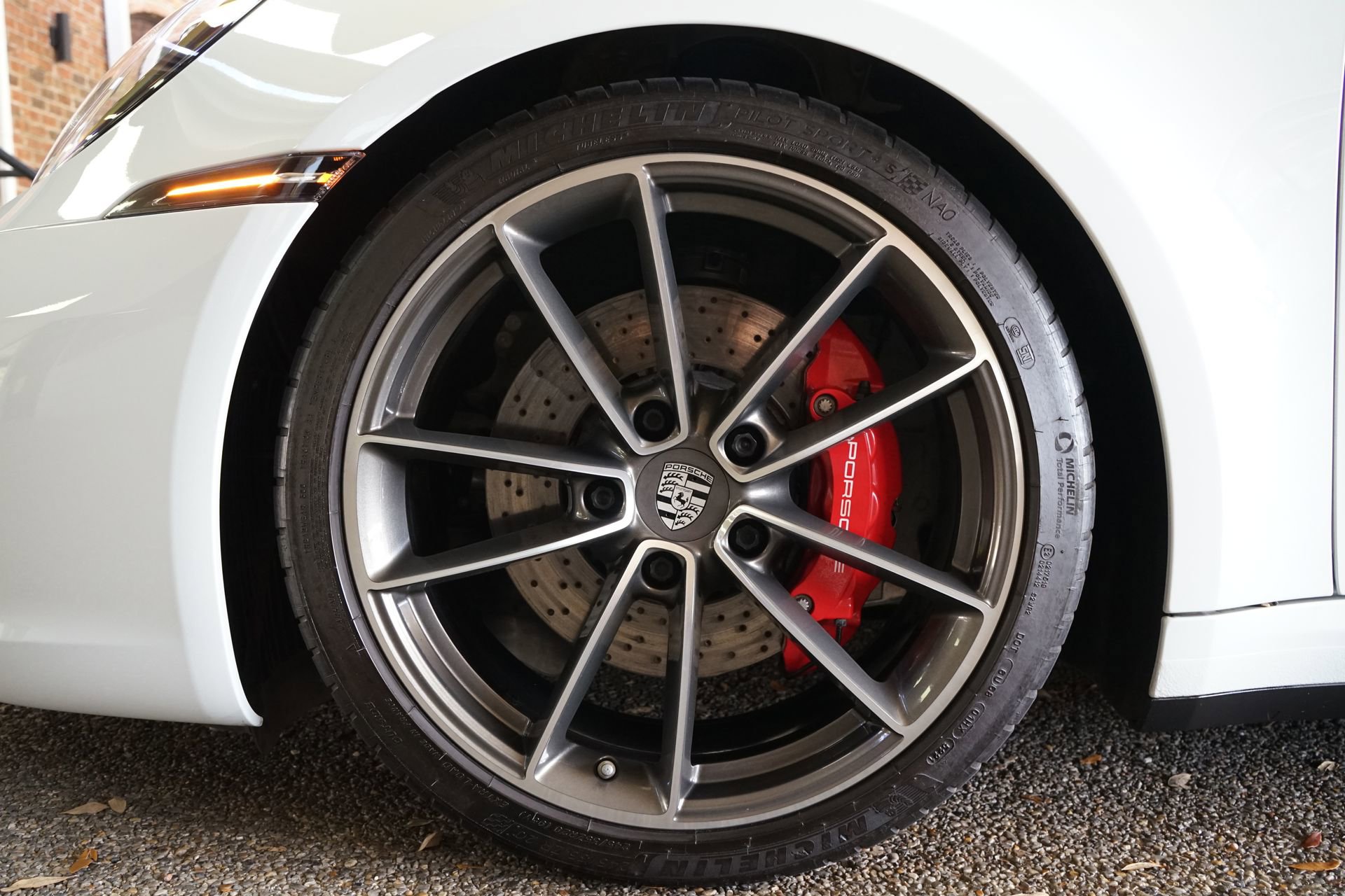 Used 2022 Porsche 911 Carrera S image 34