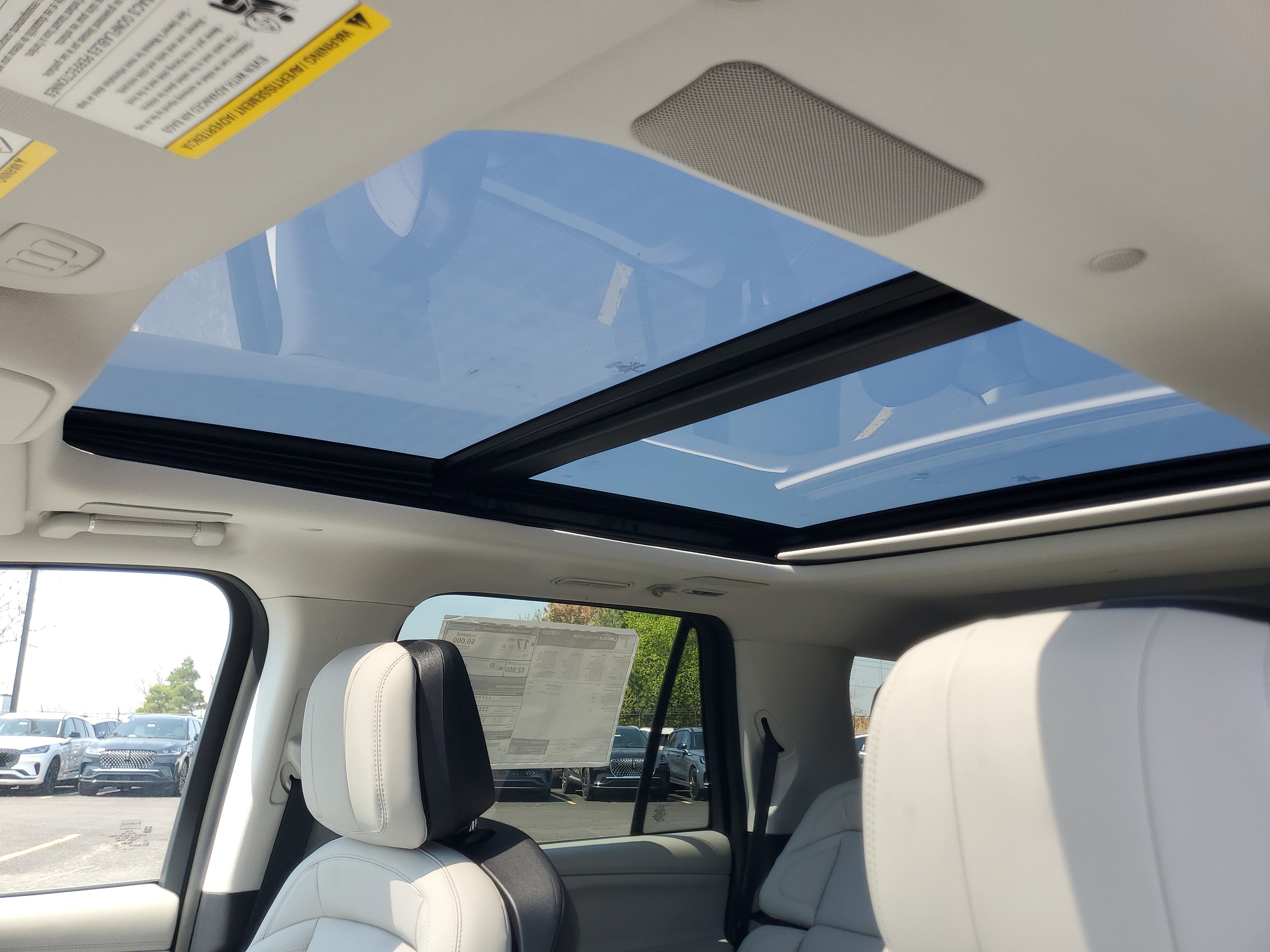 New 2026 Lincoln Navigator Reserve AWD/4WD image 10