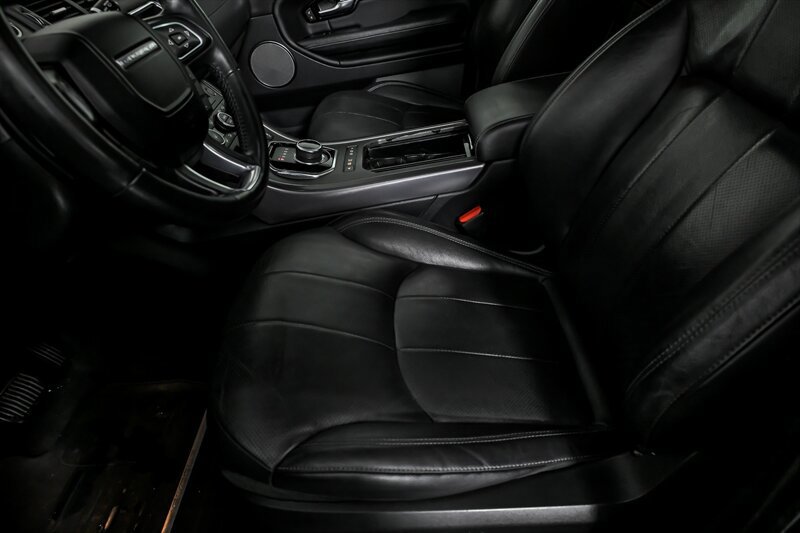 Used 2019 Land Rover Range Rover Evoque SE Premium AWD/4WD image 19