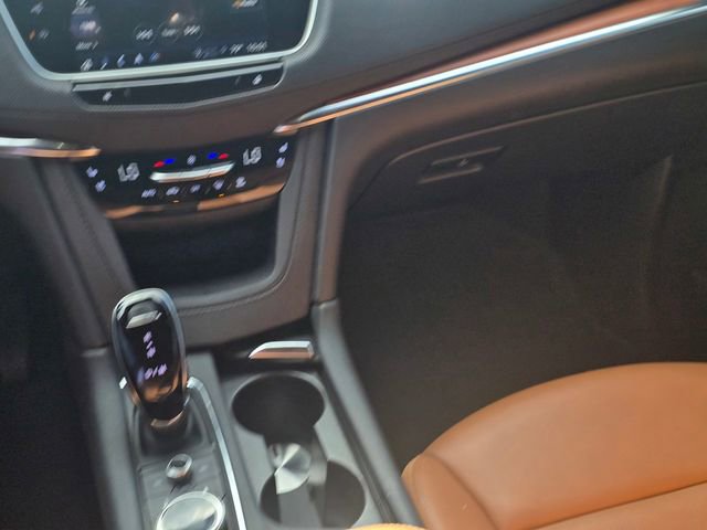Used 2023 Cadillac XT5 Premium Luxury w/ Technology Package image 19