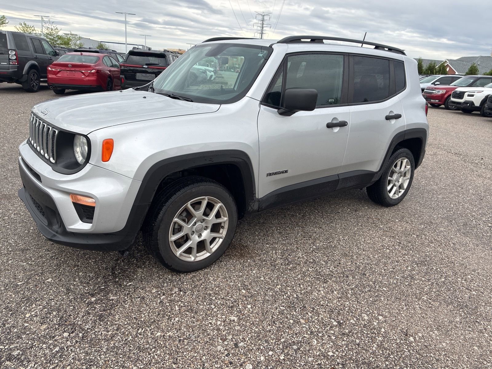 Used 2019 Jeep Renegade Sport w/ Sport Appearance Group image 1
