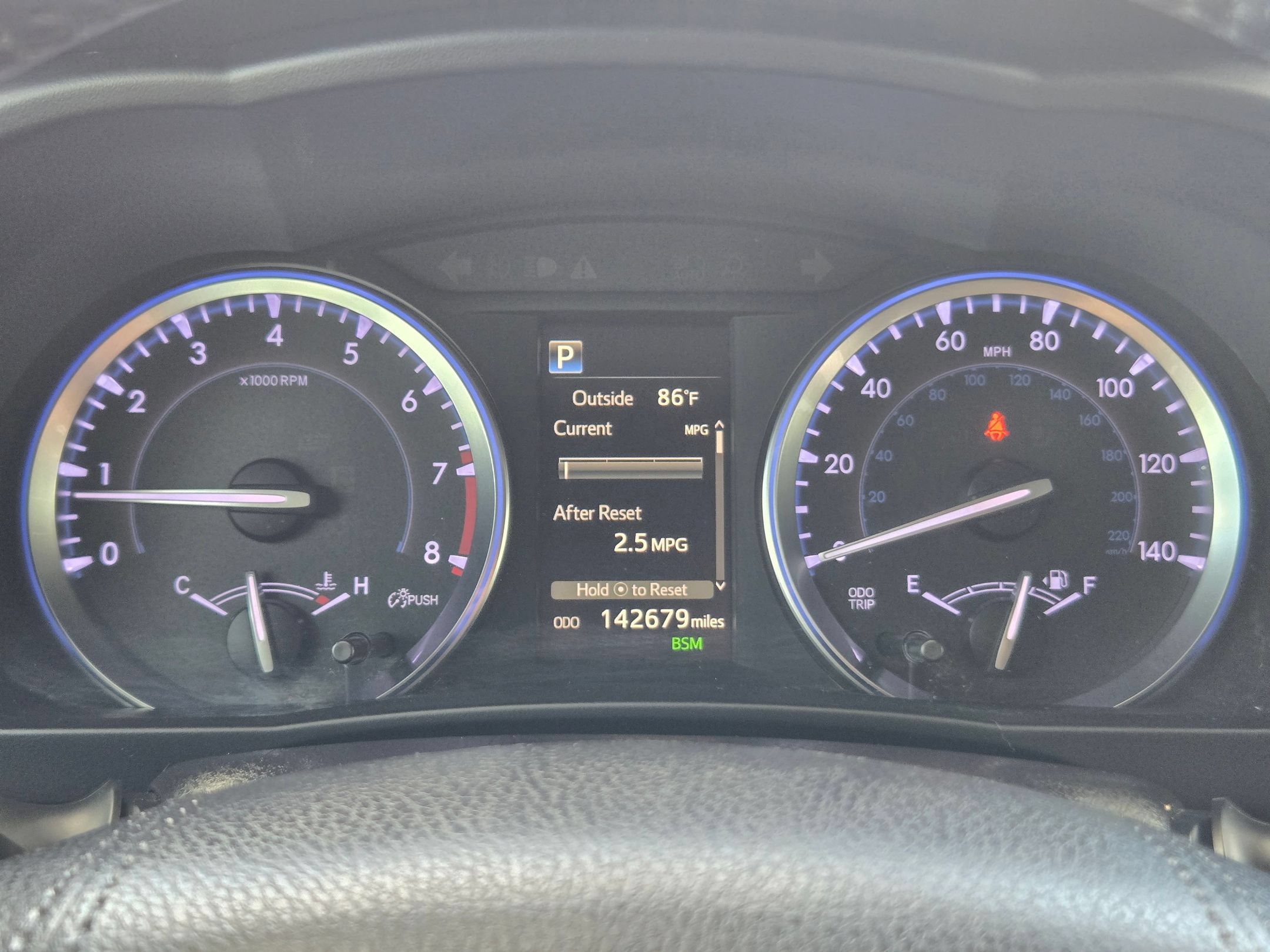 Used 2018 Toyota Highlander Limited w/ Carpet Mat Package (TMS) AWD/4WD image 14