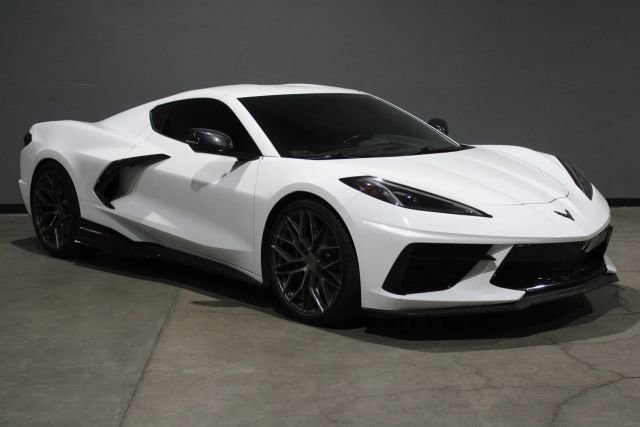 Used 2020 Chevrolet Corvette Stingray Coupe w/ 1LT image 3