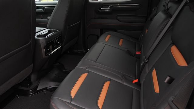 Used 2025 GMC Sierra 1500 AT4 AWD/4WD image 13