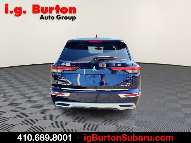 Used 2023 Mitsubishi Outlander SE AWD/4WD image 5