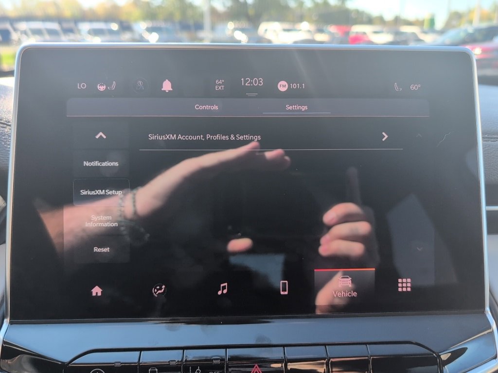 Used 2022 Jeep Compass Limited image 57