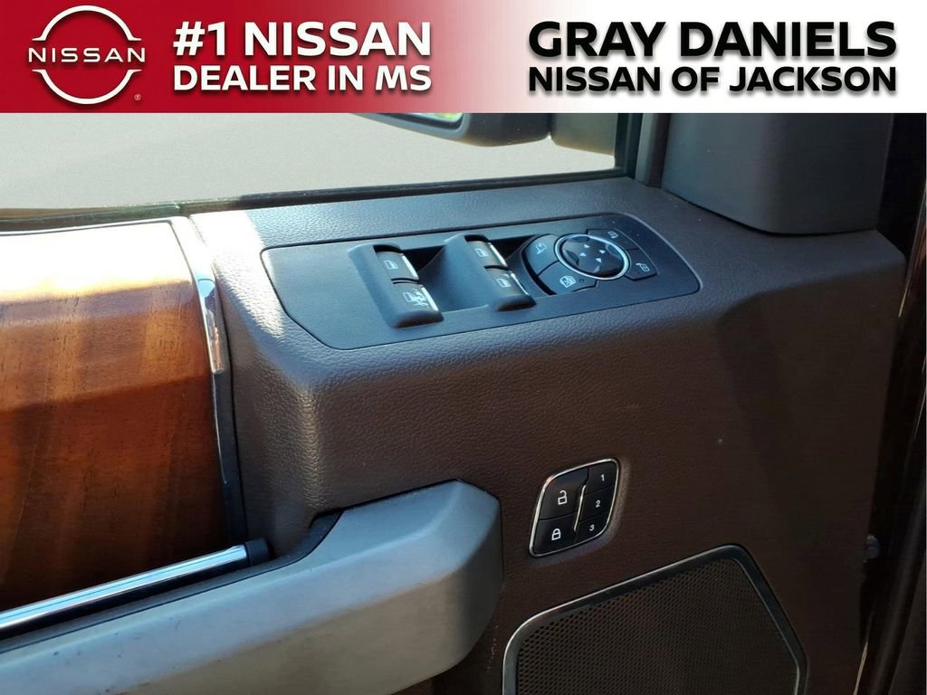 Used 2018 Ford F150 King Ranch image 11