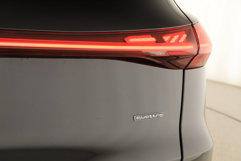 Certified 2025 Audi Q5 Prestige AWD/4WD image 31