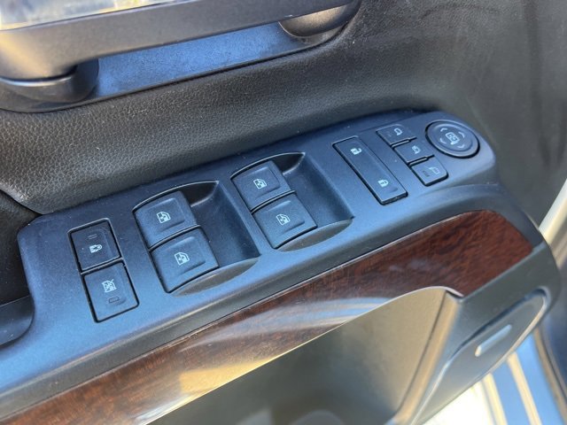 Used 2014 GMC Sierra 1500 SLT w/ SLT Crew Cab Value Package image 14