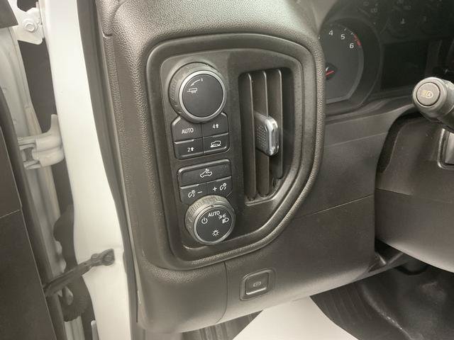 Used 2022 Chevrolet Silverado 1500 W/T w/ WT Value Package AWD/4WD image 10