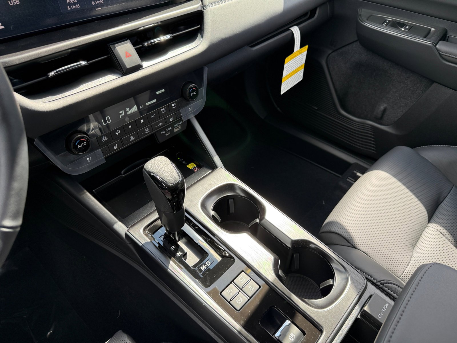 New 2026 Subaru Outback Touring AWD/4WD image 13