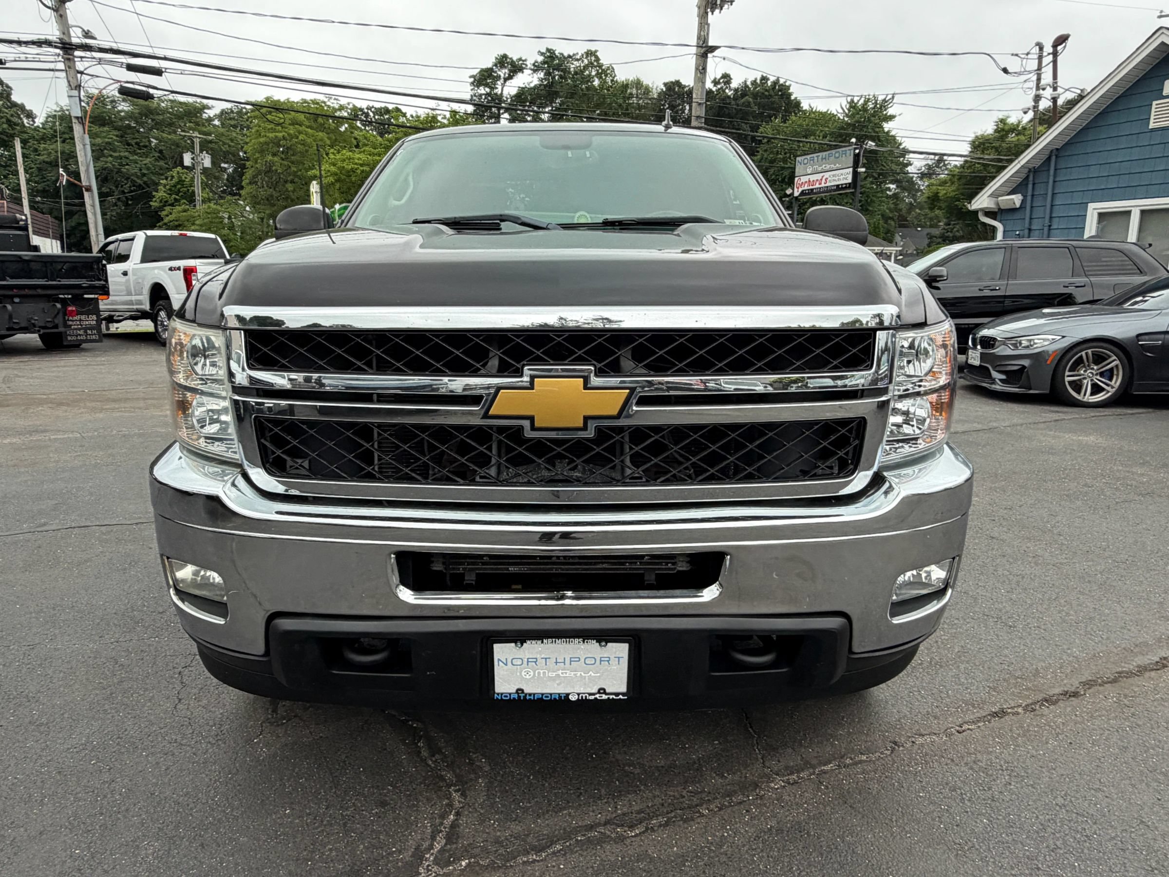 Used 2013 Chevrolet Silverado 2500 LTZ w/ LTZ Plus Package AWD/4WD image 10