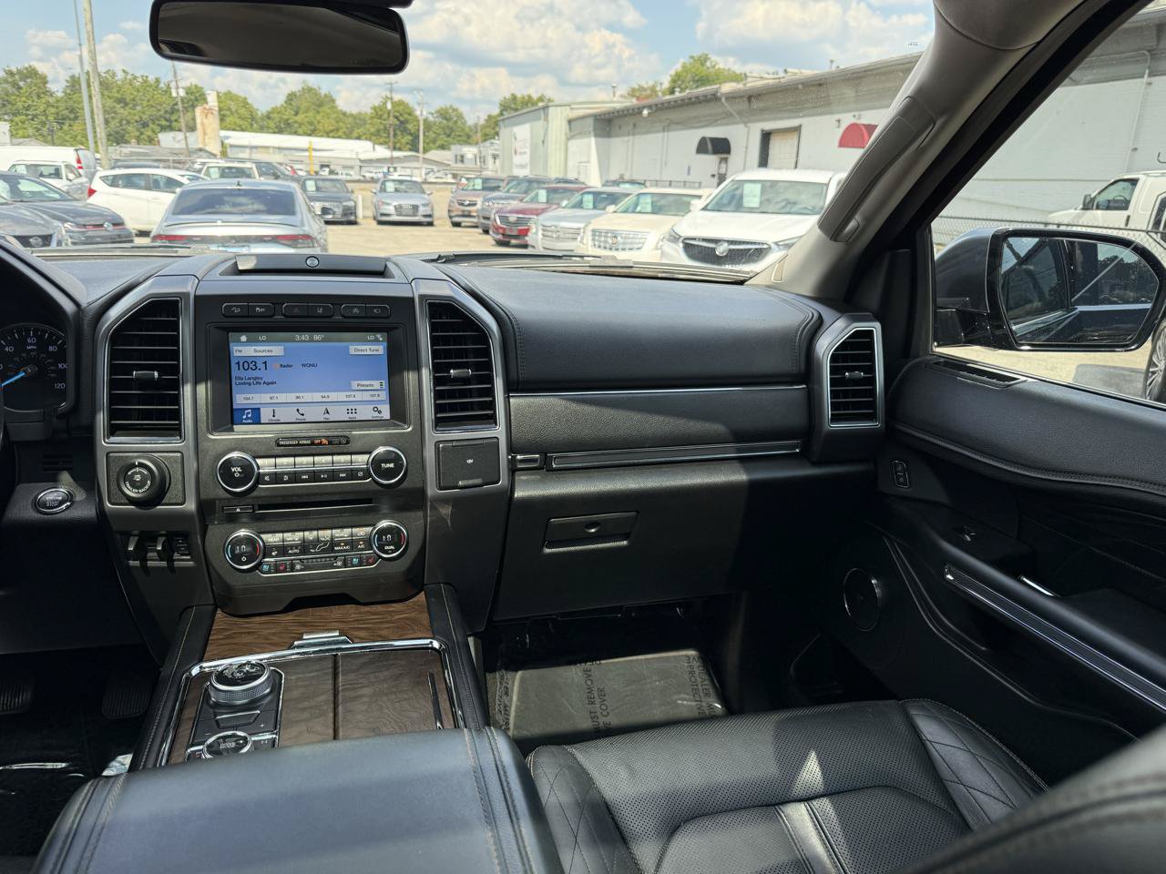 Used 2018 Ford Expedition Platinum AWD/4WD image 31