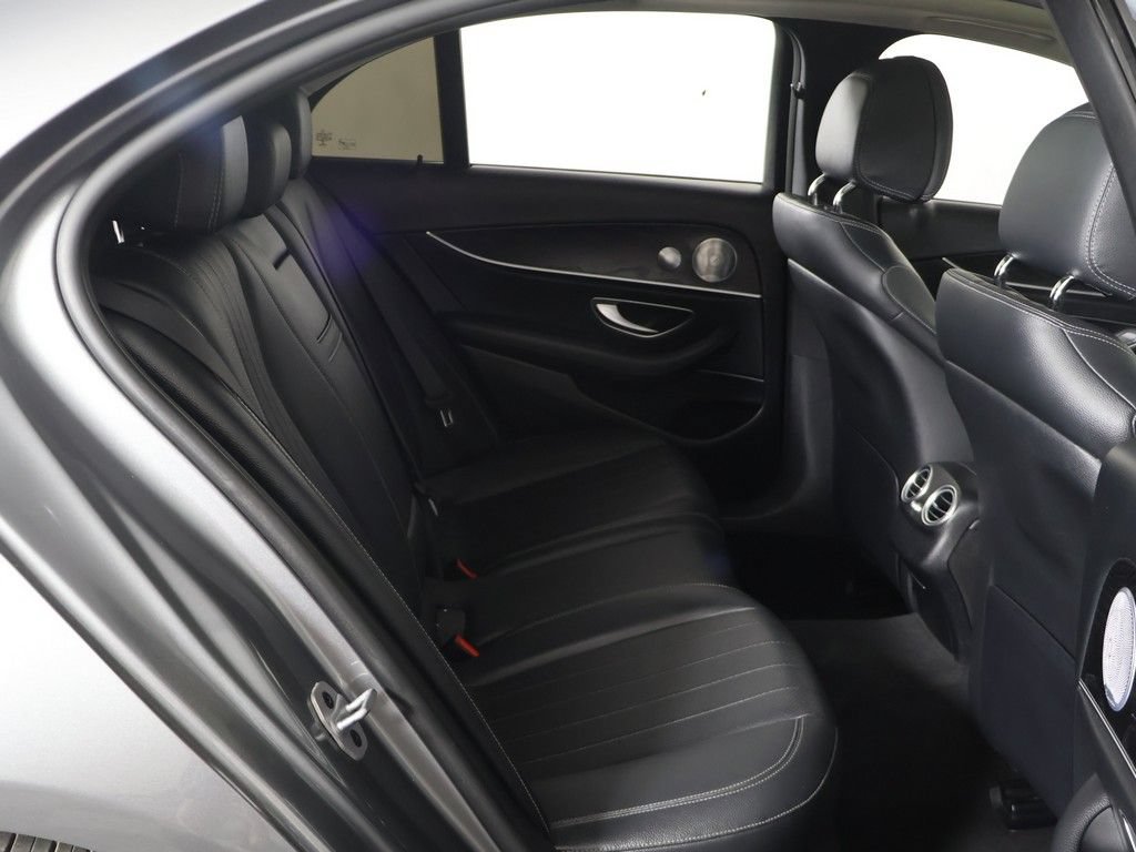 Used 2020 Mercedes-Benz E 350 4MATIC Sedan w/ Driver Assistance Package image 35