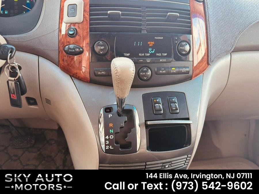 Used 2007 Toyota Sienna FWD image 15