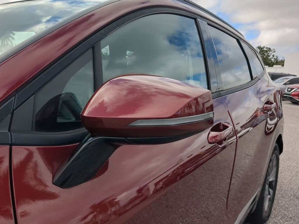 Used 2023 Kia Sportage SX image 12