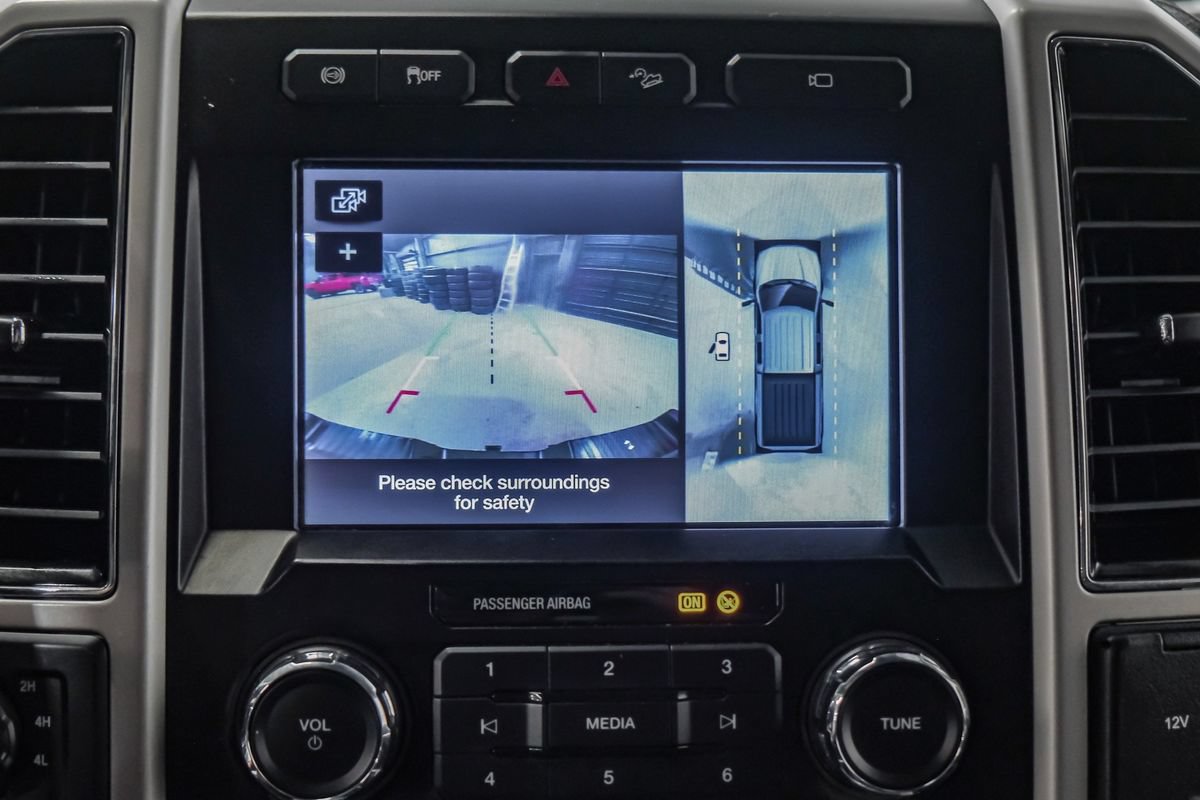 Used 2019 Ford F250 Lariat w/ Lariat Ultimate Package AWD/4WD image 21