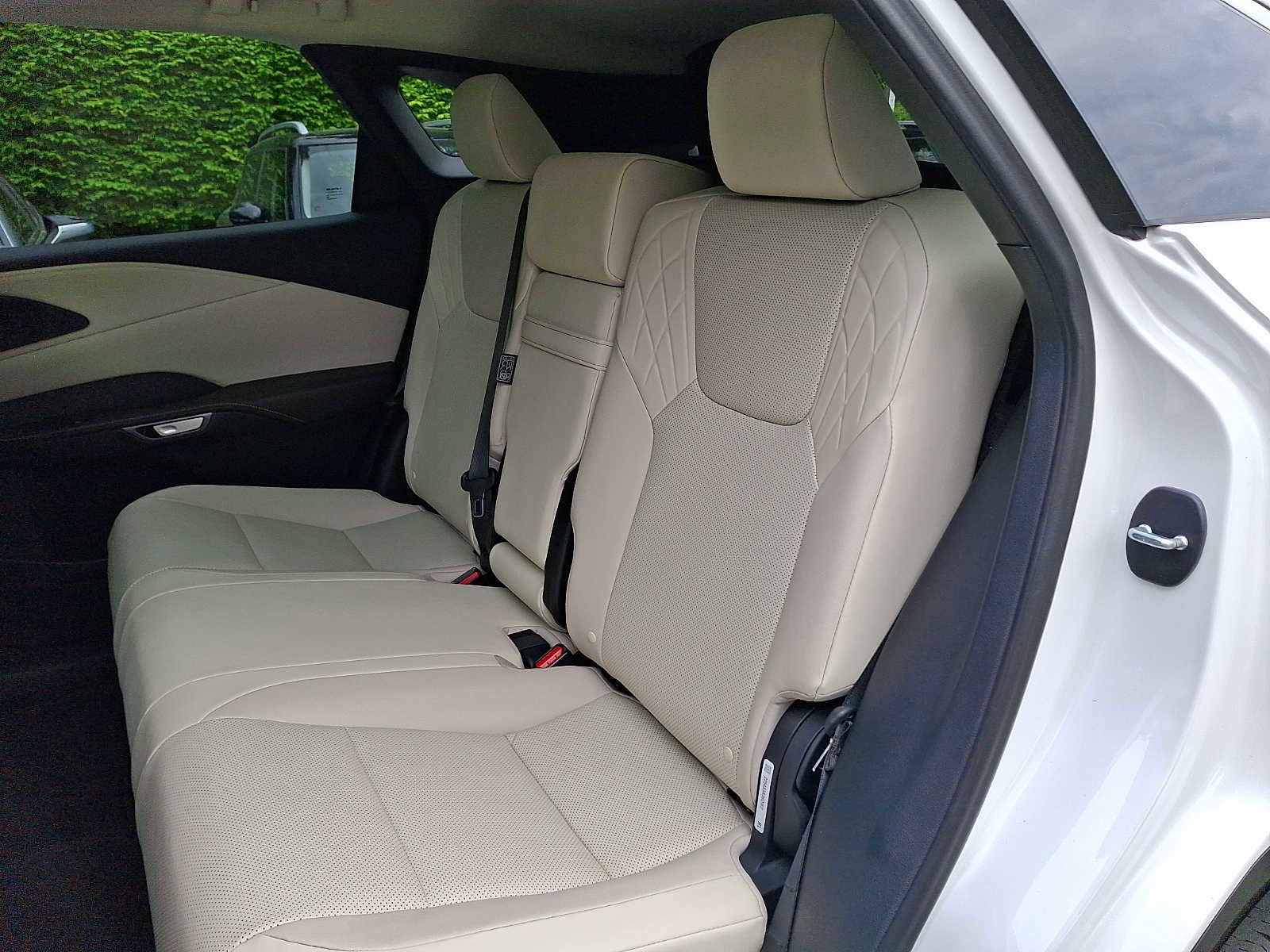 Used 2024 Lexus RX 350 Premium w/ Convenience Package AWD/4WD image 8