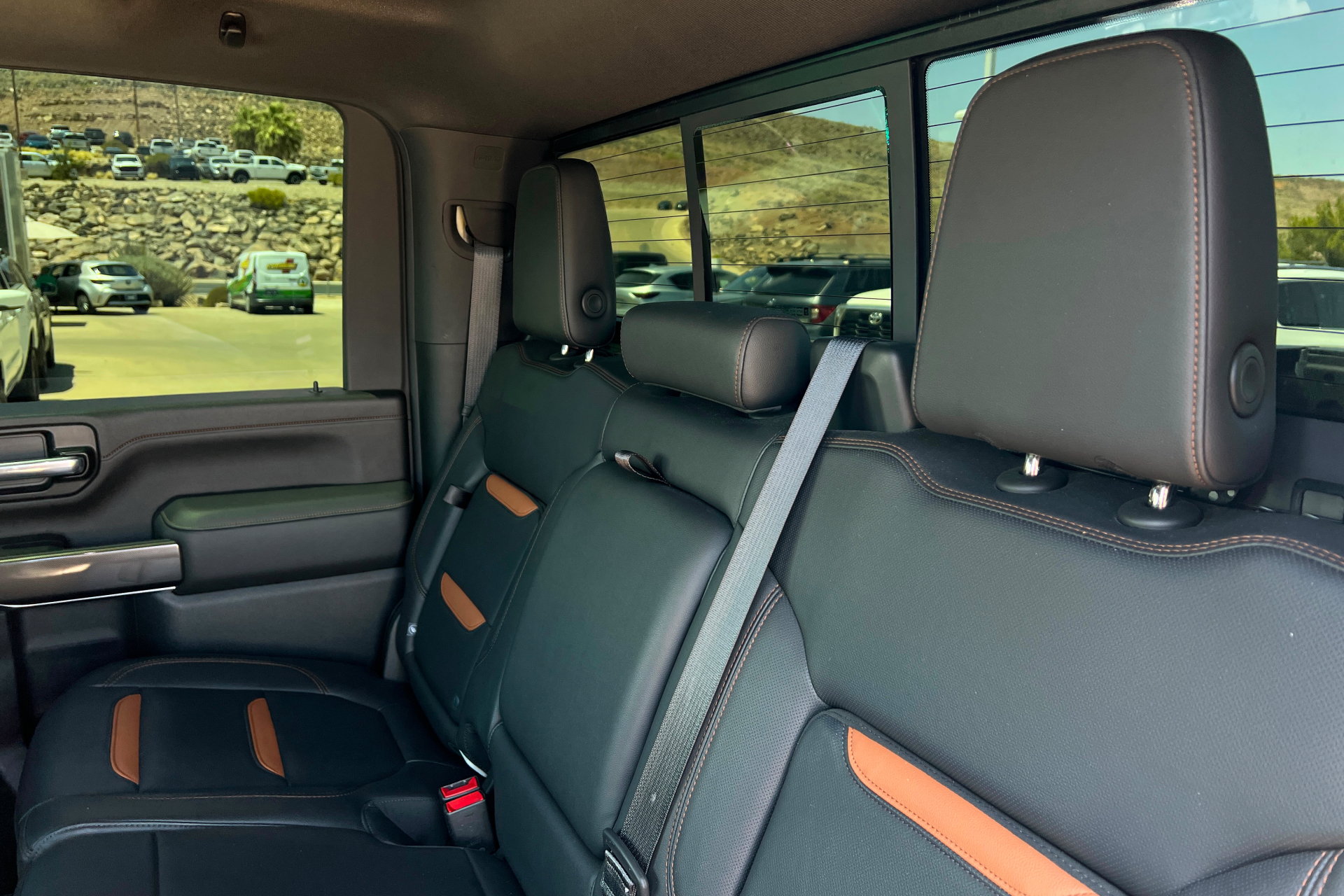 Used 2020 GMC Sierra 3500 AT4 w/ AT4 Premium Package AWD/4WD image 22