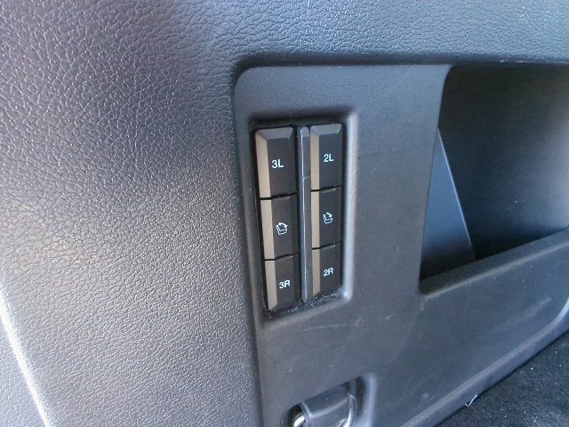 Used 2024 Ford Expedition XLT AWD/4WD image 41