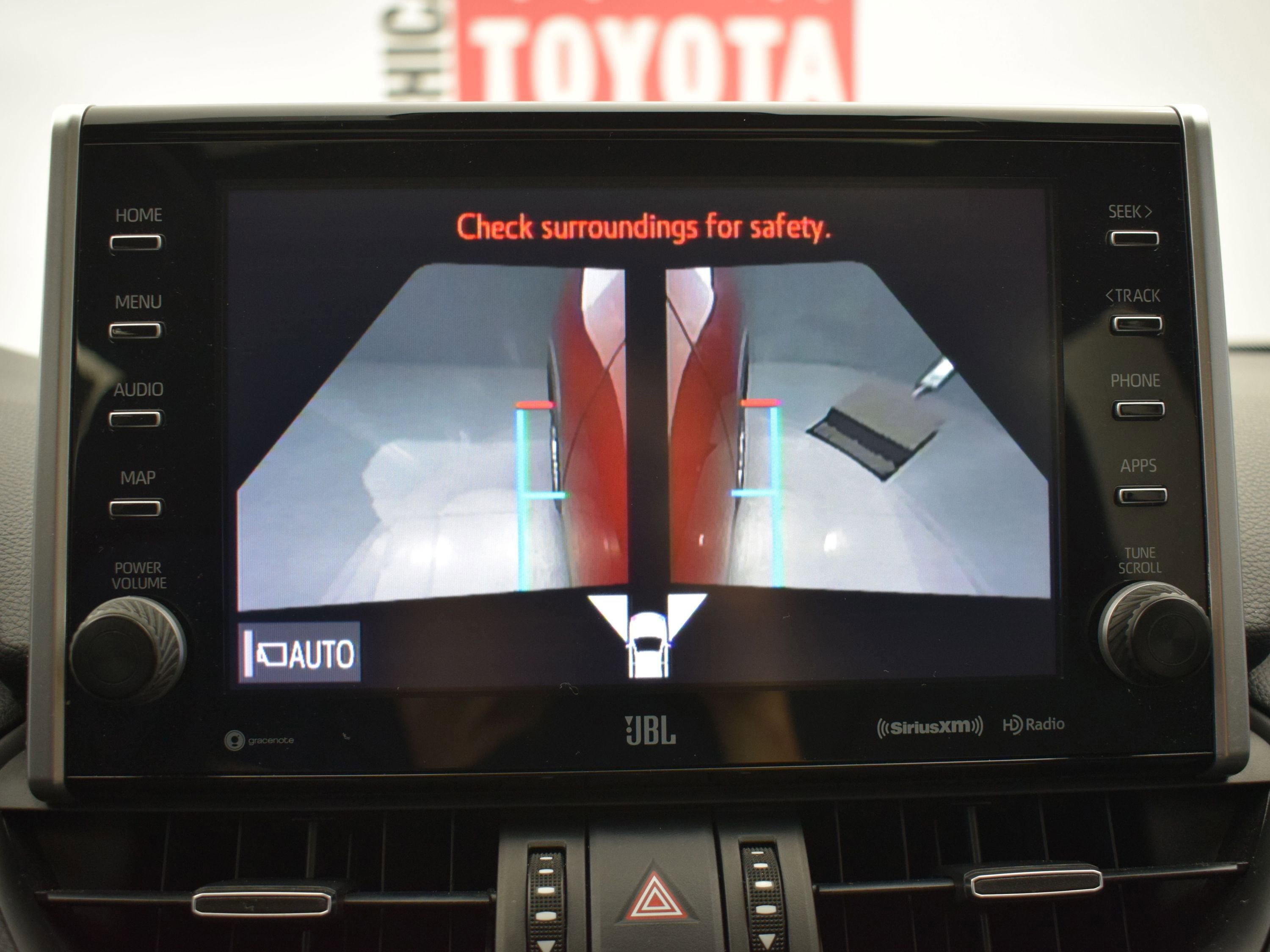 Used 2022 Toyota RAV4 Limited AWD/4WD image 22