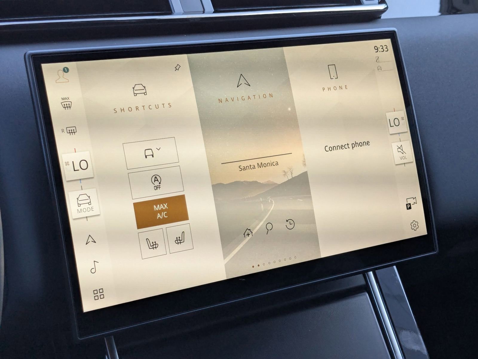 New 2026 Land Rover Range Rover Velar Dynamic SE image 12