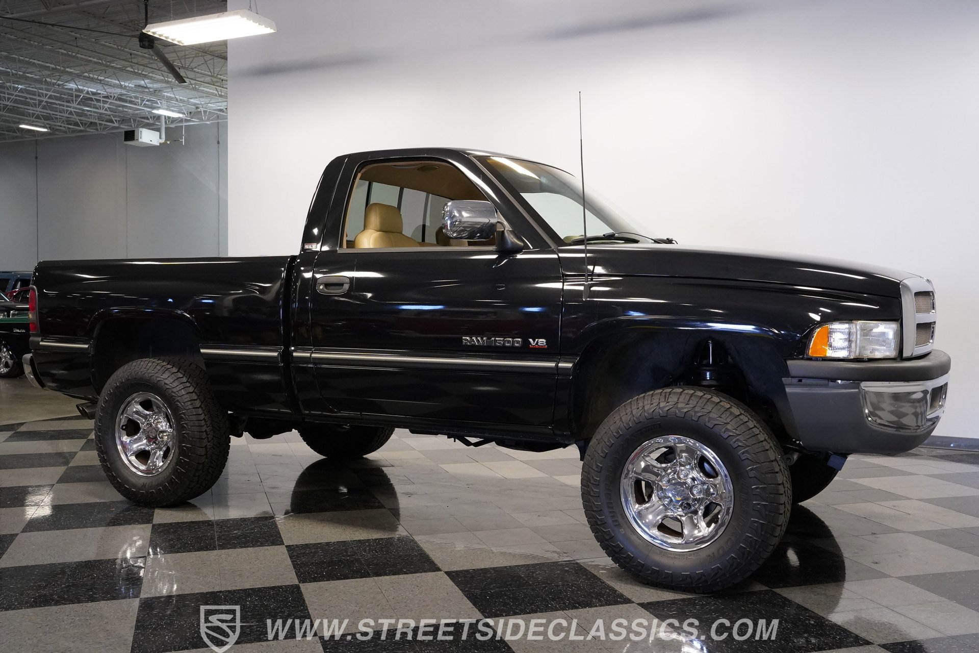 Used 1997 Dodge Ram 1500 Truck 4x4 Regular Cab image 15