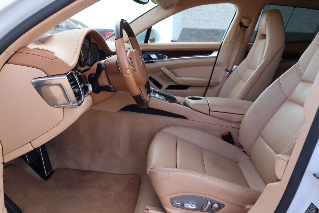 Used 2014 Porsche Panamera Turbo image 18