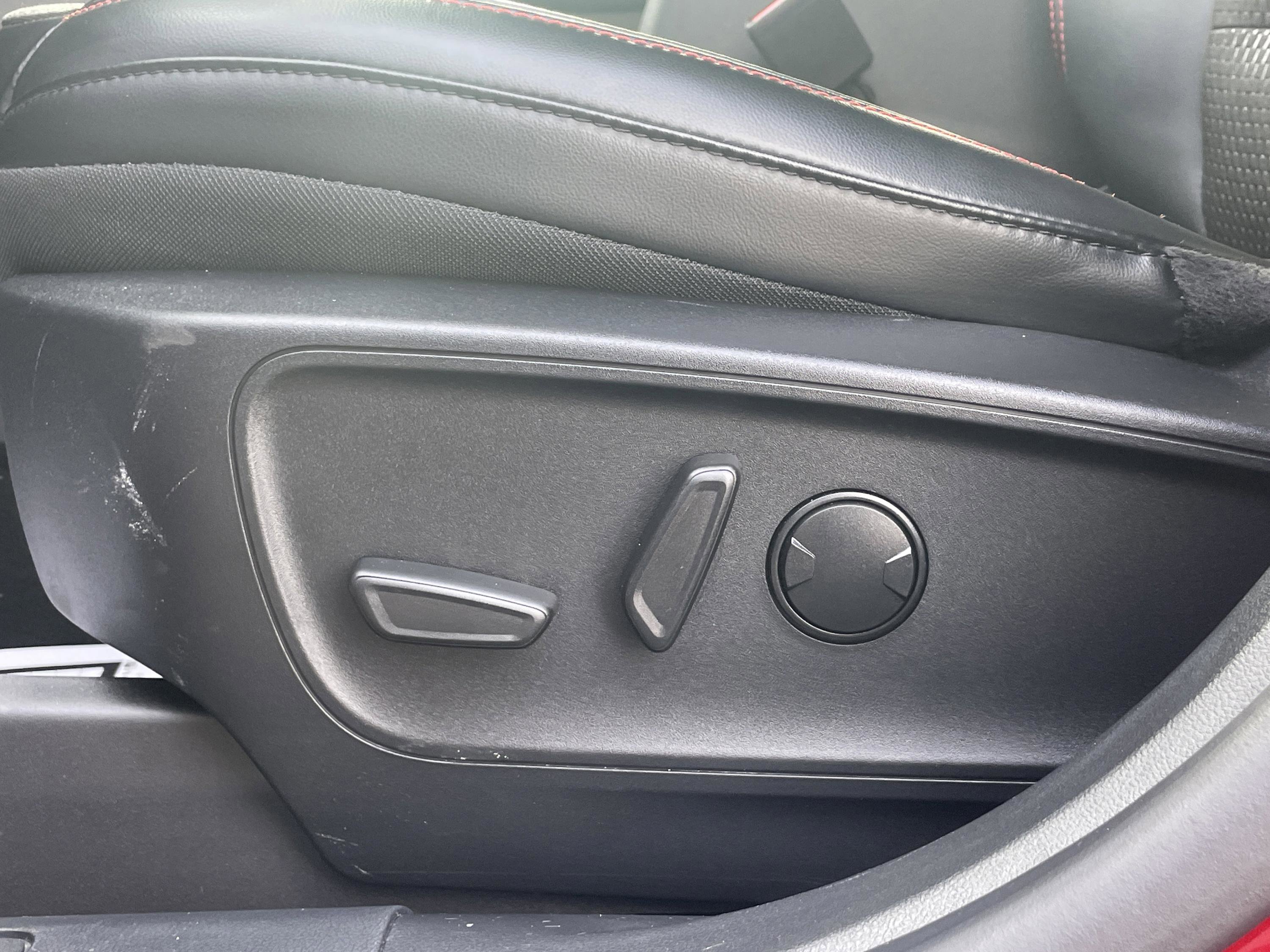 Used 2024 Ford Escape ST-Line w/ Tech Pack #1 image 18