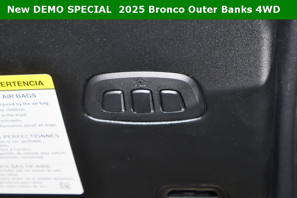 New 2025 Ford Bronco Outer Banks image 28