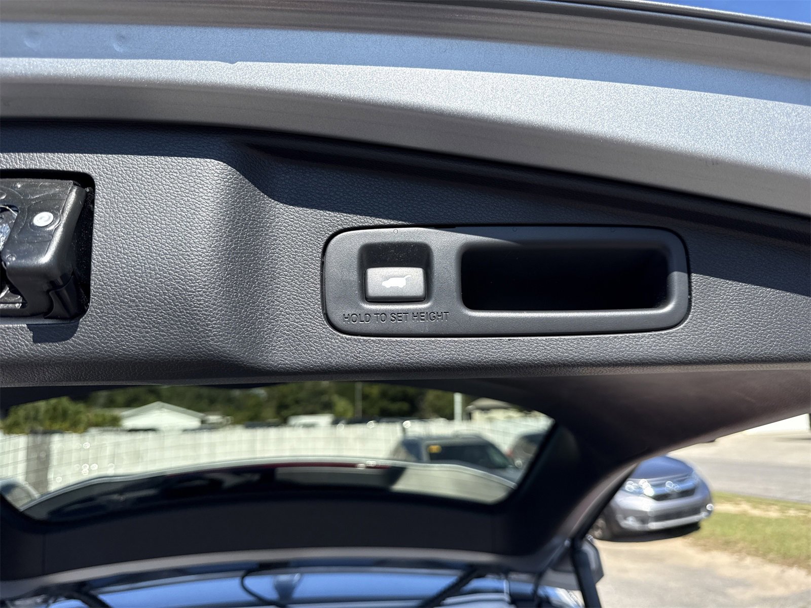 Used 2017 Honda CR-V EX-L image 31