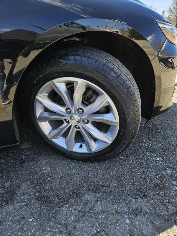 Used 2020 Chevrolet Malibu LT image 26