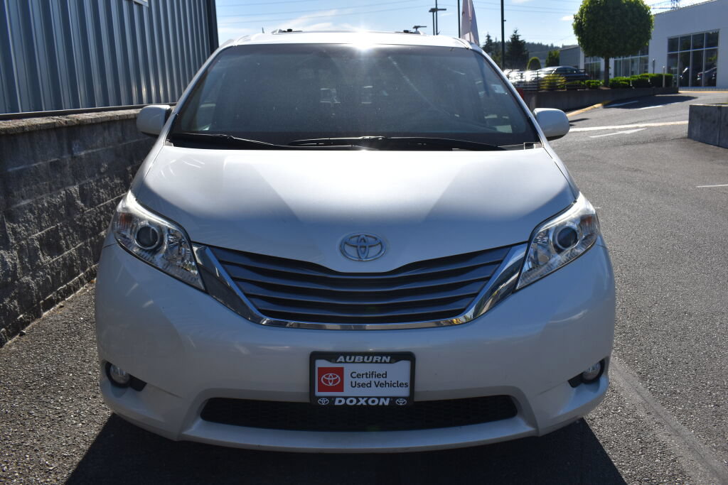 Certified 2016 Toyota Sienna XLE w/ XLE Navigation Package FWD image 2