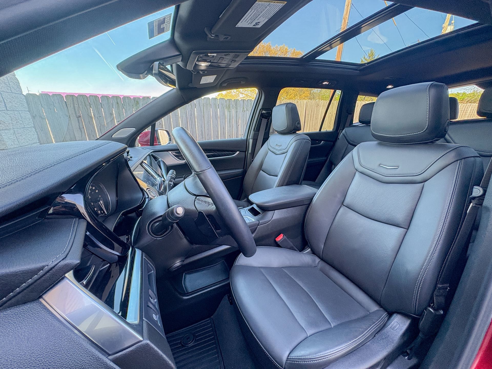 Used 2024 Cadillac XT6 Premium Luxury AWD/4WD image 18