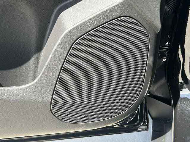 New 2026 Chevrolet Trax LT w/ LT Convenience Package FWD image 23