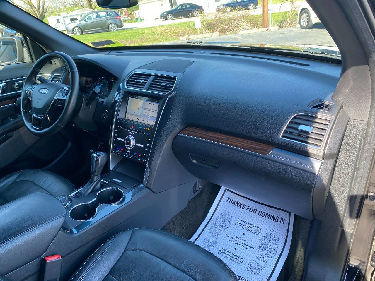 Used 2018 Ford Explorer Limited AWD/4WD image 34