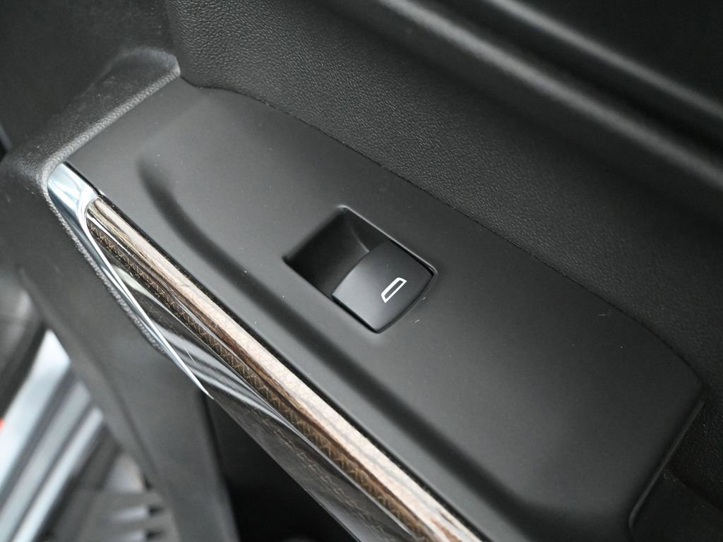 Used 2020 Chevrolet Silverado 1500 LT Trail Boss w/ Convenience Package image 45