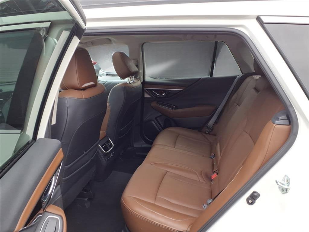 Used 2023 Subaru Outback Touring image 10