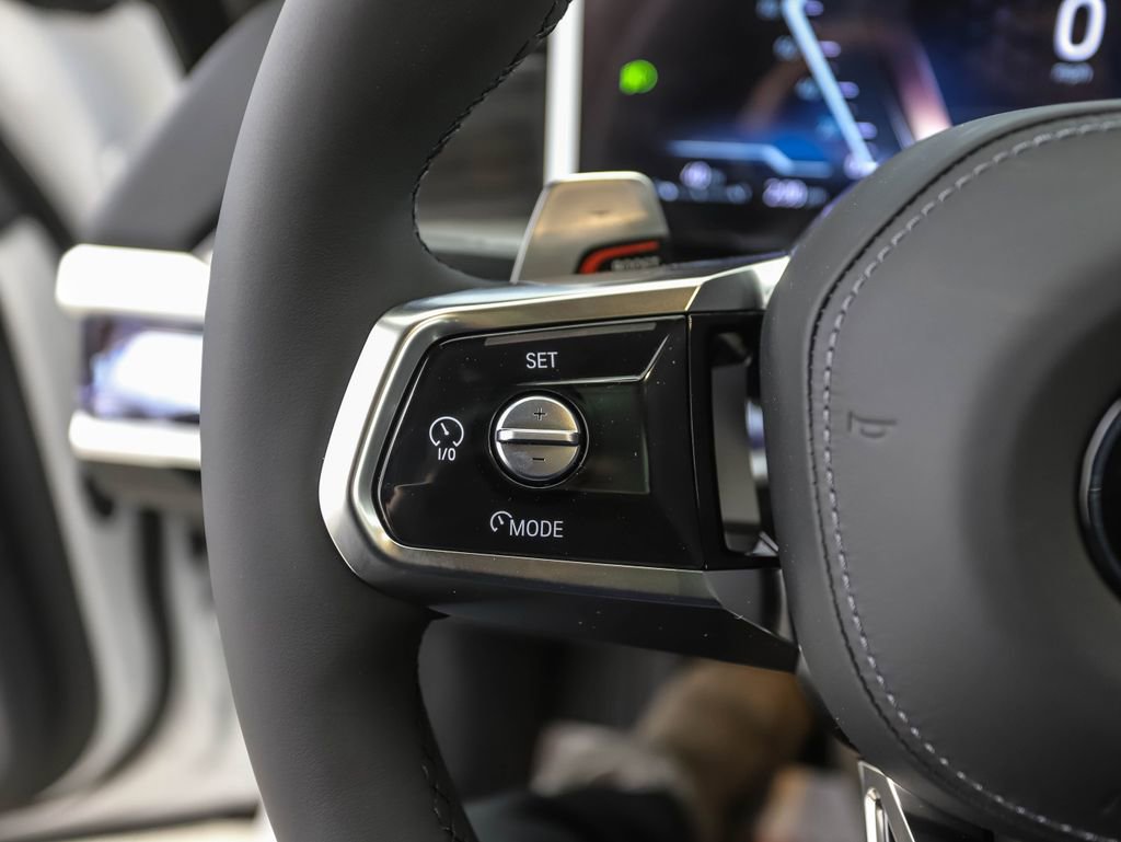 New 2026 BMW 740i xDrive w/ Premium Package image 12