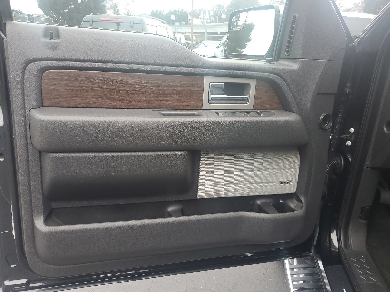 Used 2013 Ford F150 Lariat w/ Luxury Equipment Group AWD/4WD image 13