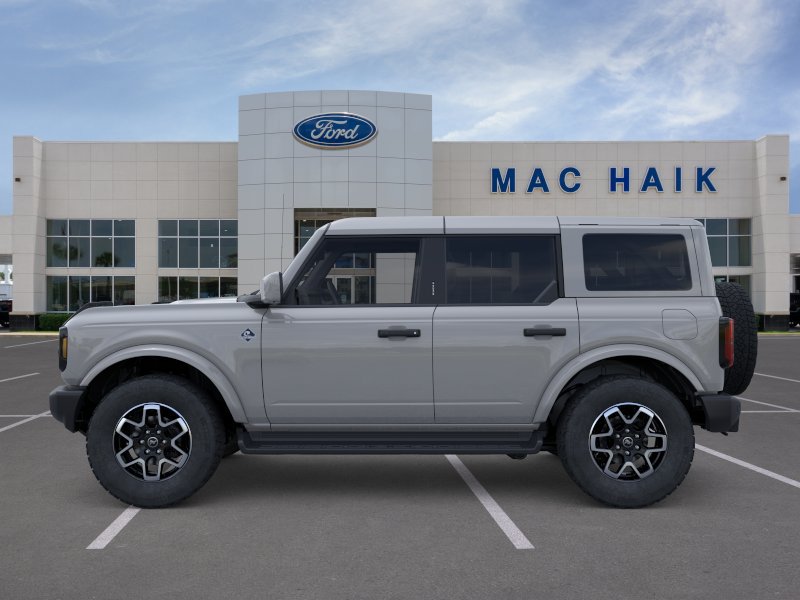New 2026 Ford Bronco Outer Banks AWD/4WD image 3