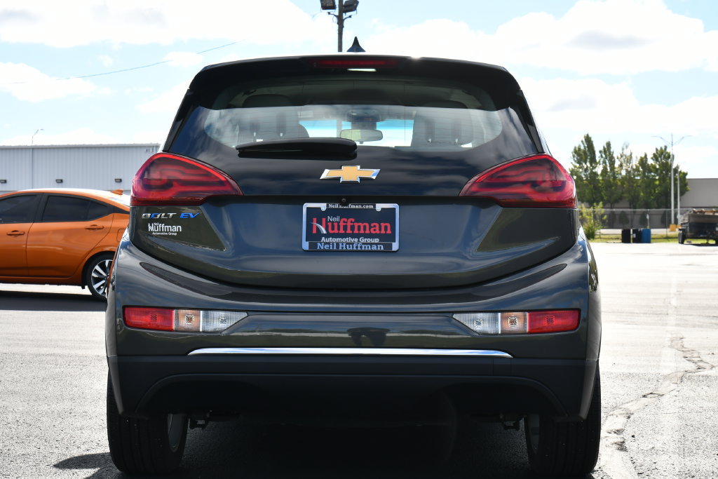 Used 2021 Chevrolet Bolt LT FWD image 6