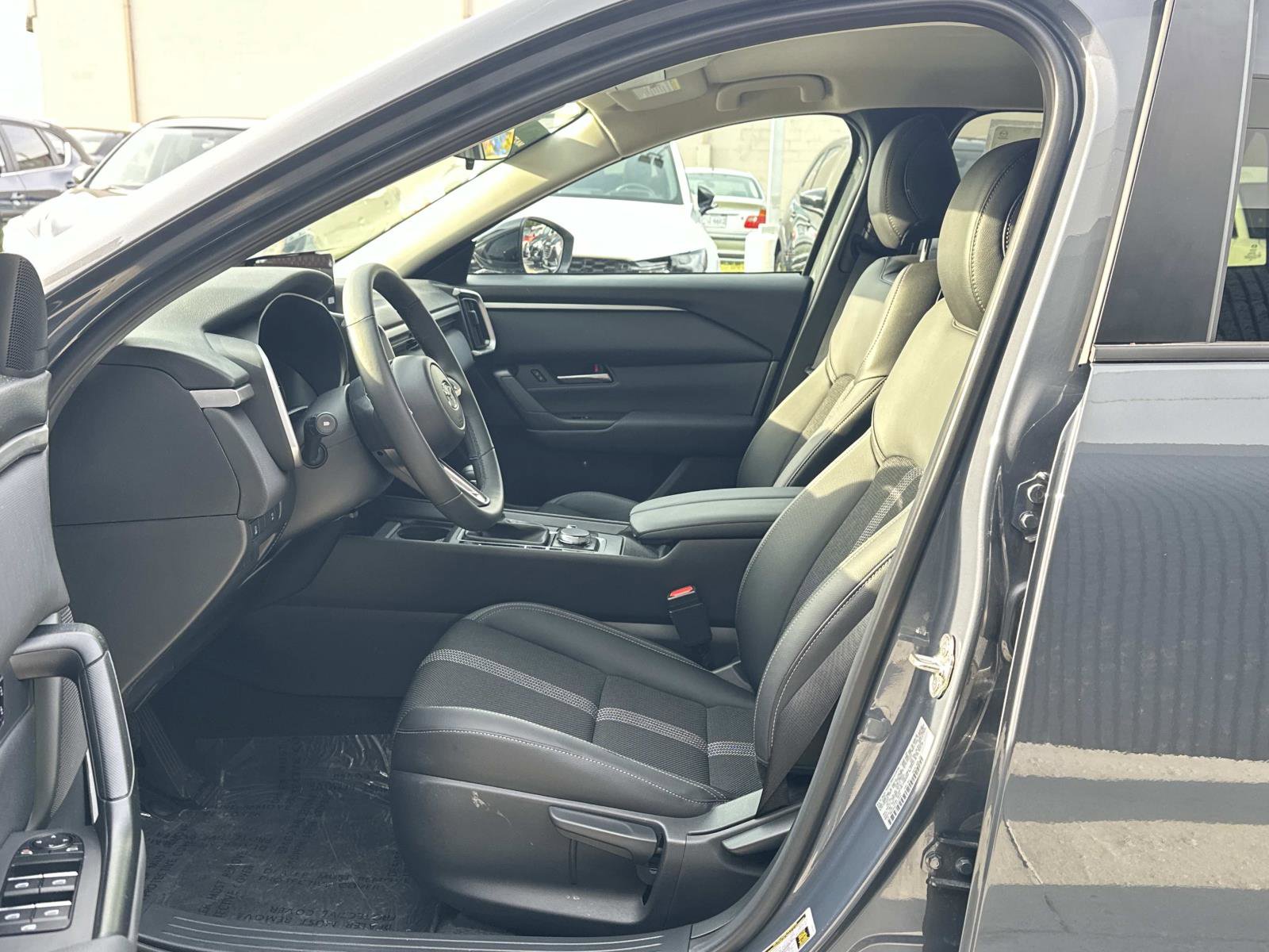 Certified 2025 MAZDA CX-50 AWD 2.5 S w/ Weather Package image 18